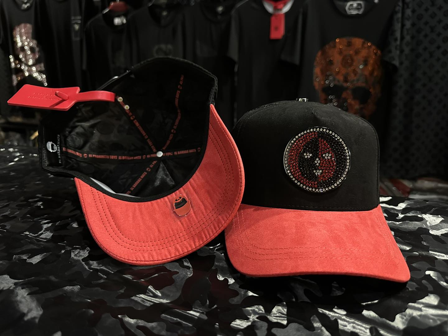 Barbas hats Elegua Black Red