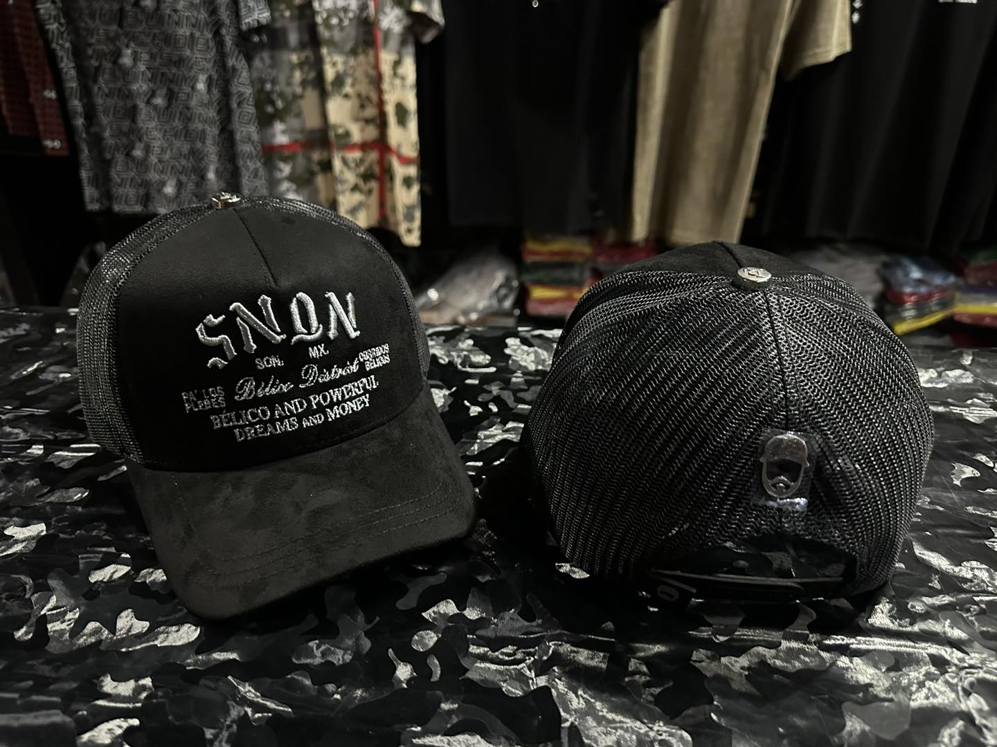 BARBAS HATS & R CONRUIQUEZ