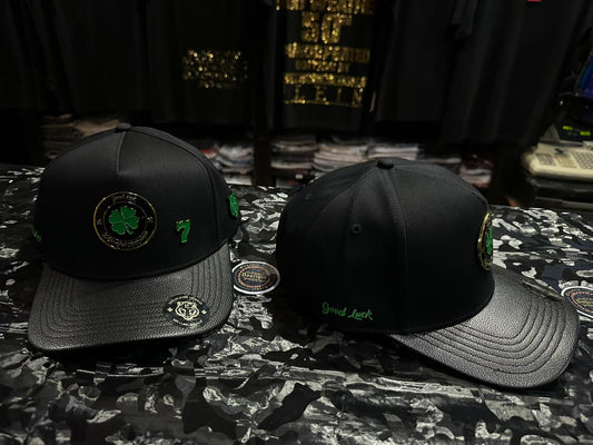 El Seache Gorras Good Luck