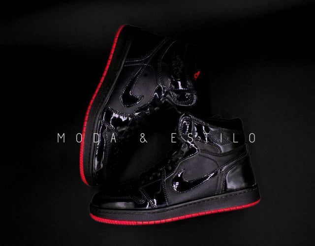 Jordan Air 1 Retro High Black Demon Suela Roja