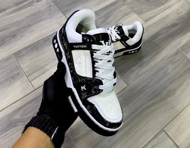 Louis Vuitton Trainer Black White Mezclilla