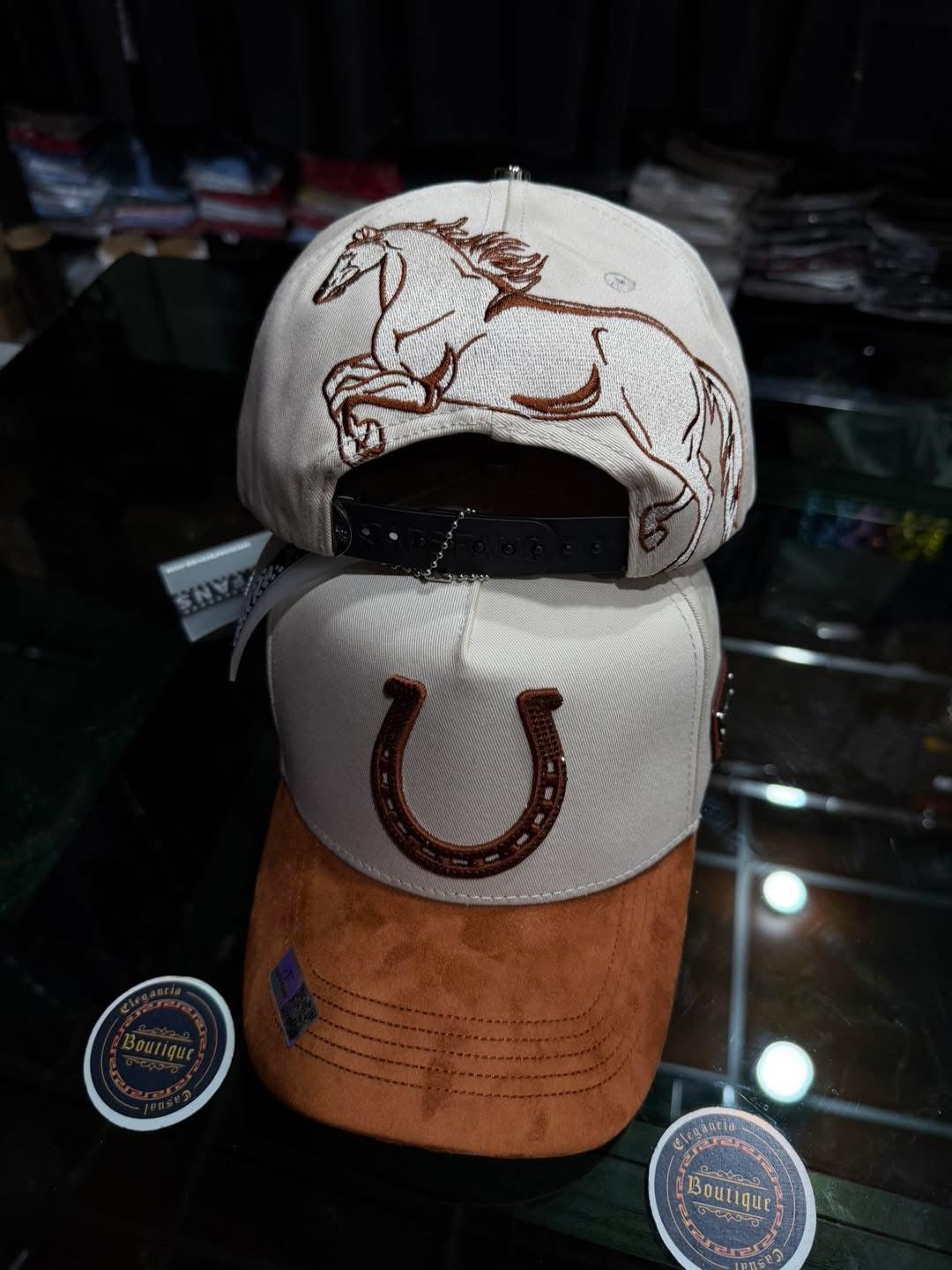 Gorra Caps Fans Herradura white