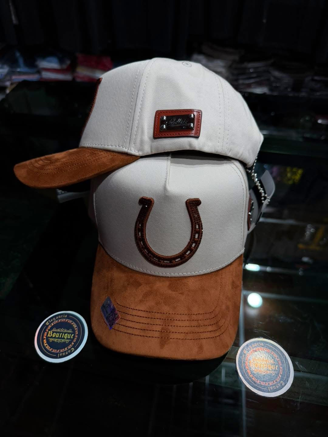 Gorra Caps Fans Herradura white