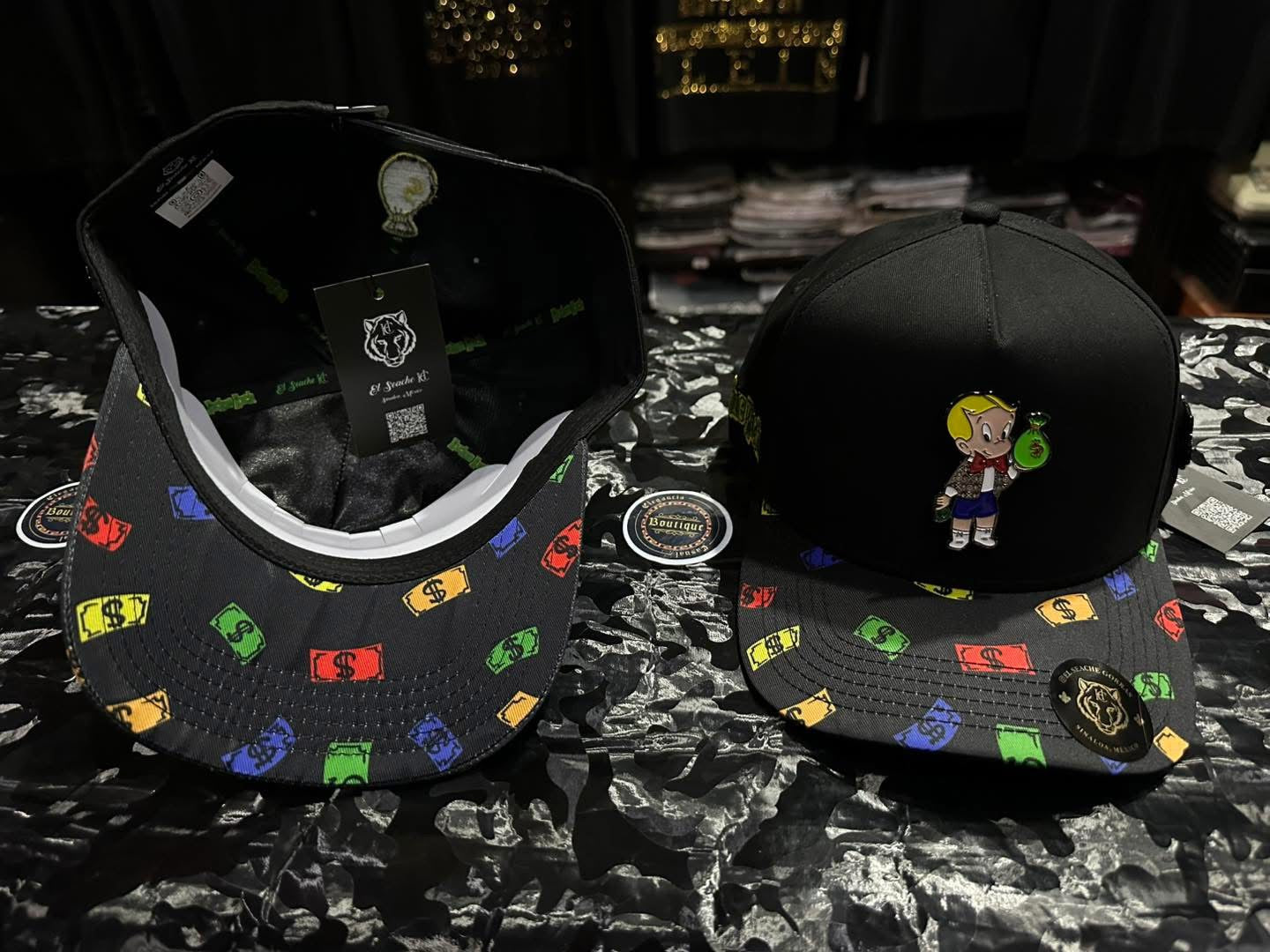 El Seache Gorras Ricky